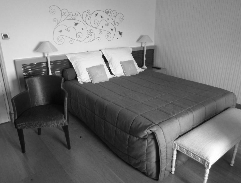 Logis Hotel Le Relais Louis XI Meung-sur-Loire Pokoj fotografie